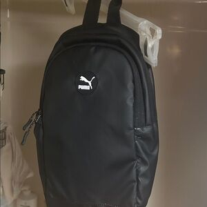 Puma Black Compact Sling Bag only used one time for a model gig
